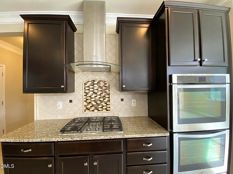 1065 Bender Ridge Dr — Photo 12