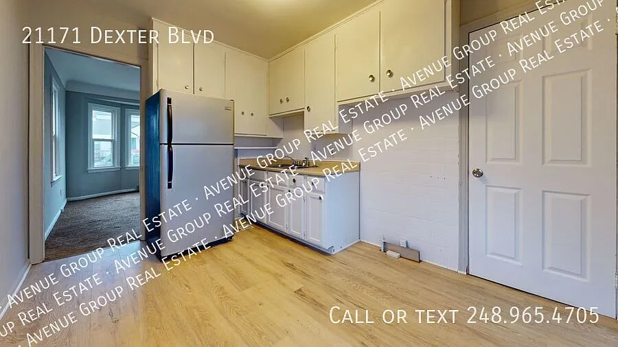 Bright 3-Bedroom, 1-Bath Unit for Lease in Warren — Photo 2