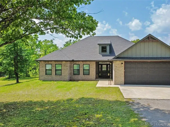 16521 N 573rd Rd, Tahlequah, OK 74464