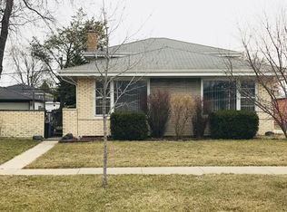 8733 McVicker Ave, Oak Lawn, IL