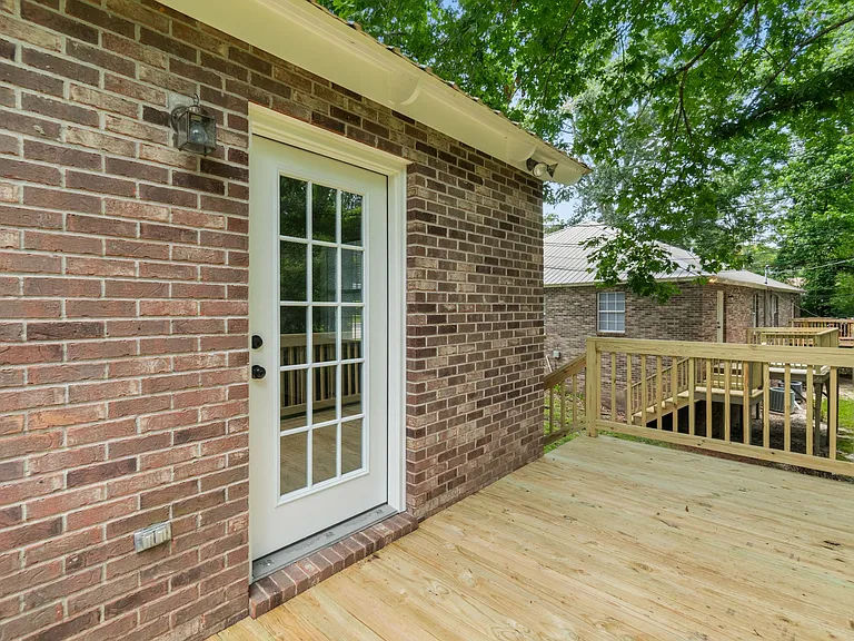 44 Griffith Rd #3 — Photo 14