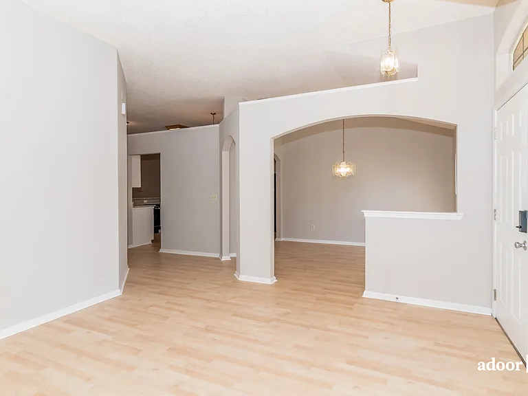 4005 Moresburg Ct — Photo 4