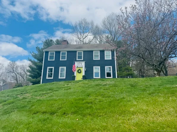 171 Leigh Gate Road, Glastonbury, CT 06033