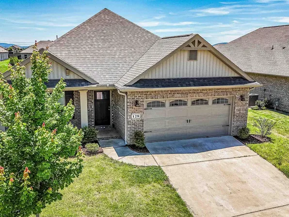 128 Caspian Ln, Meridianville, AL 35759