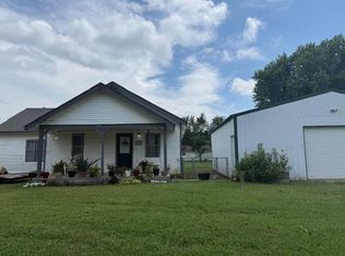 103 W 1st St, Davenport, OK 74026