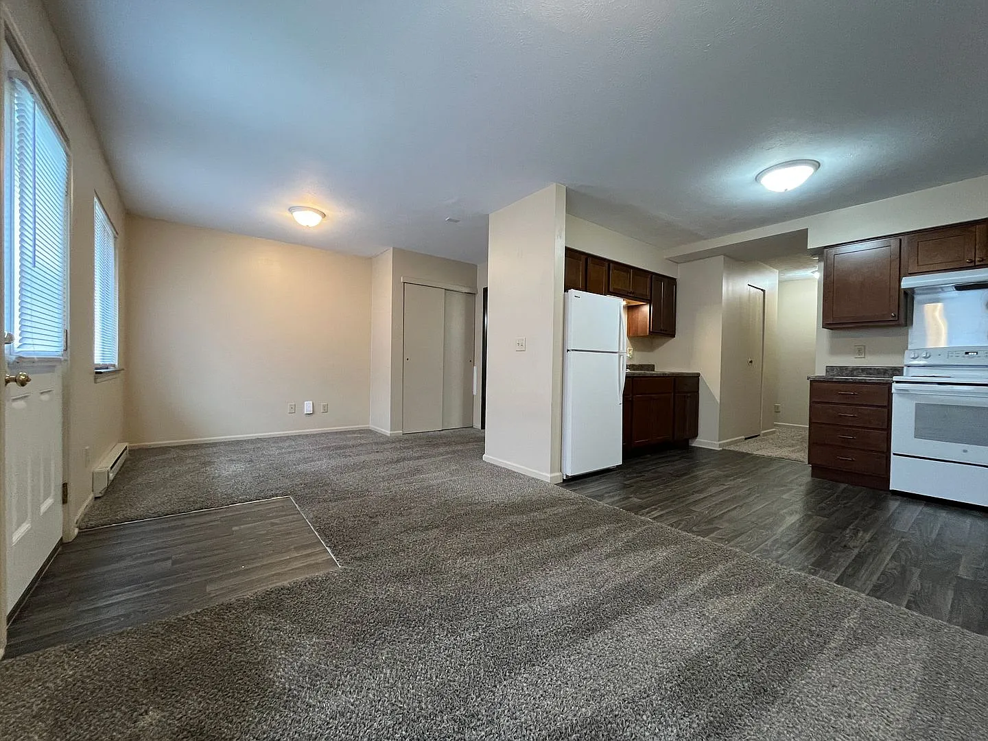 Pierceton 2 bed/2 Bath — Photo 4