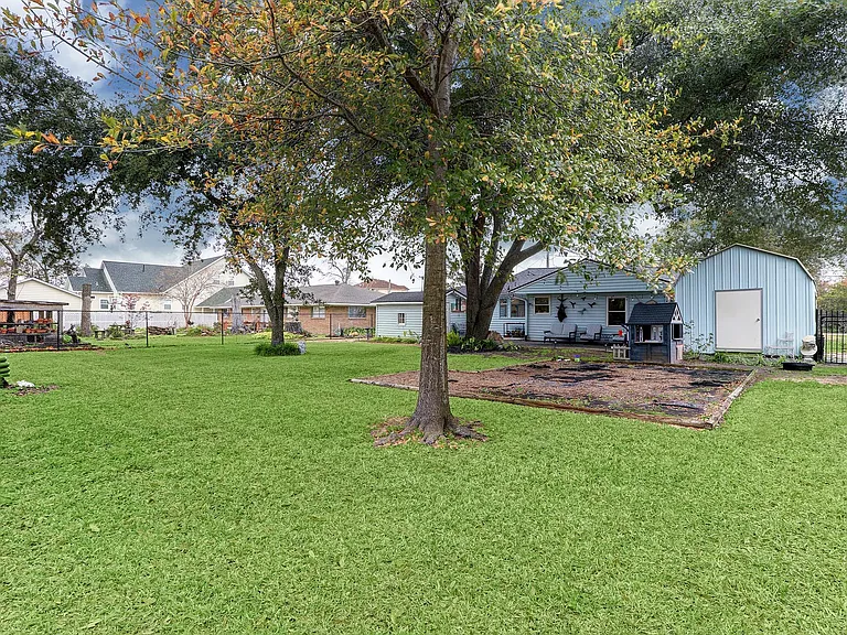 4449 Shady Lake Dr — Photo 27