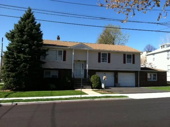 152 5th St, Wood Ridge, NJ 07075