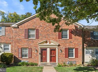 5824 Rexford Dr #731, Springfield, VA 22152