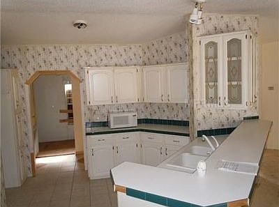 5th image of 905 Brentwood Ln