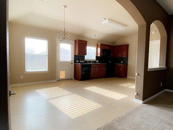 4th image of 6219 Borage St