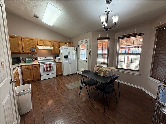 5th image of 1963 Palomino Dr
