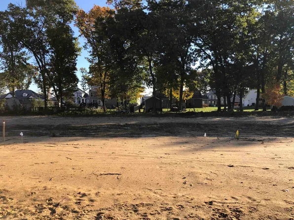 54862 Northbridge West Ct, Osceola, IN 46561