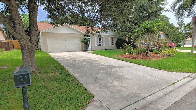 1st image of 6856 Farragut Ln