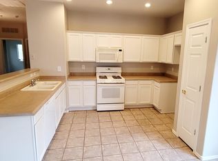 126 E Corte Rancho Centro, Sahuarita, AZ 85629