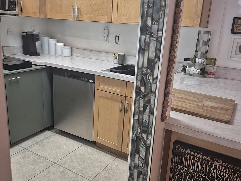 6519 W Newberry Rd #902 — Photo 10