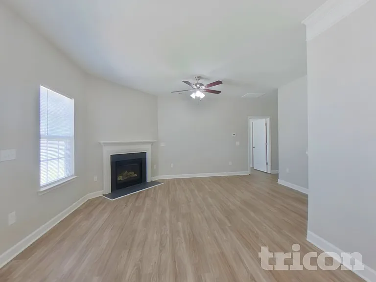 8326 Knapp Ct — Photo 2