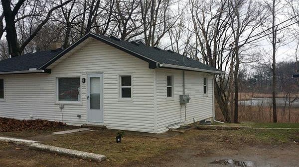 1. 4109 Parkway Front