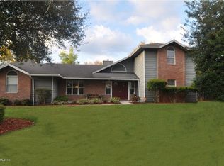 1726 Loquat Ln, Jacksonville, FL 32246