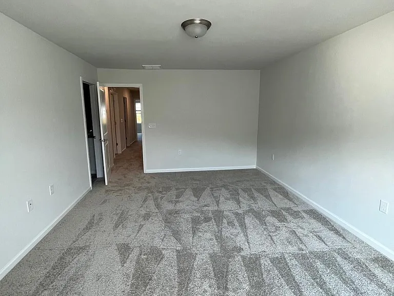 415 Parker Station Ave — Photo 28