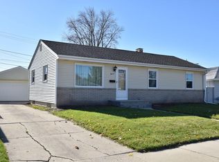 3677 E Kimberly Ave, Cudahy, WI 53110