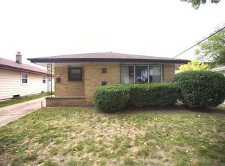 3115 S 95th St, Milwaukee, WI 53227