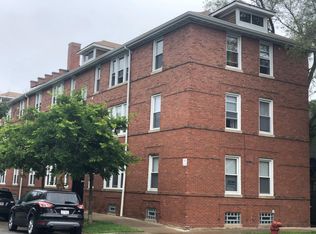 6207 N Ravenswood Ave #1, Chicago, IL 60660