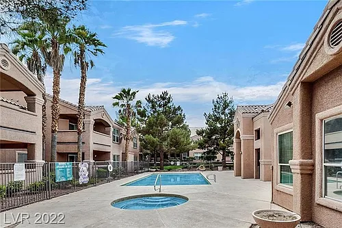 8101 W Flamingo Rd Photo 1