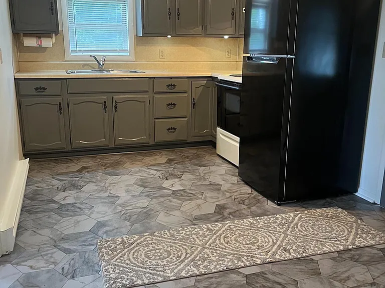 5390 Main Marion St #2 — Photo 3
