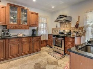 50 Pierce St UNIT 2, Malden, MA 02148