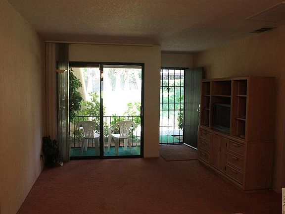 3rd image of 2800 E Los Felices Cir #105
