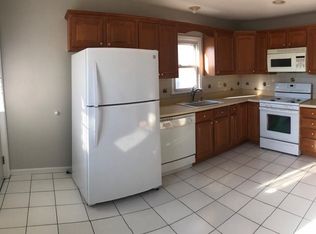 14 Walsh Ave #1, Edison, NJ 08837