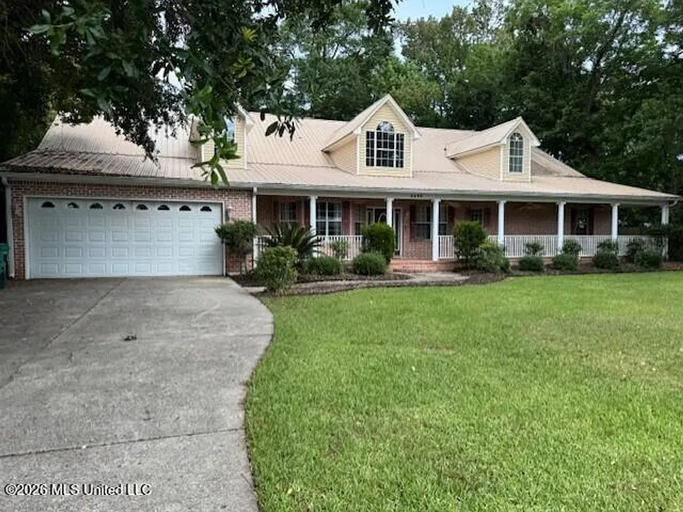 5300 Beardslee St