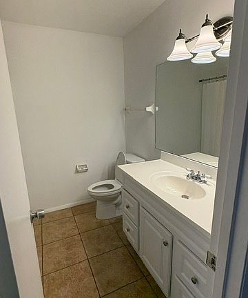 4th image of 3412 Spainwood Dr
