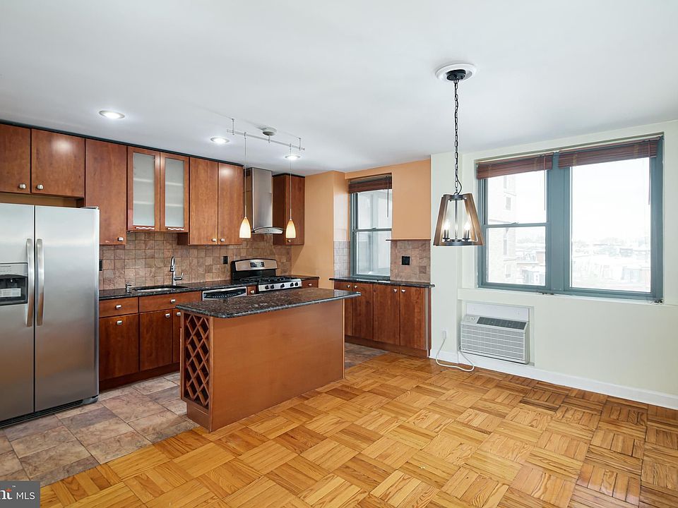1st image of 2601 Pennsylvania Ave APT 706
