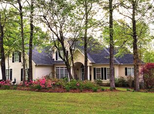 200 Island Trce, Lizella, GA 31052