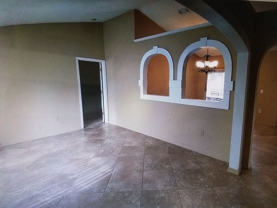 1st image of 248 S Fairbairn Dr