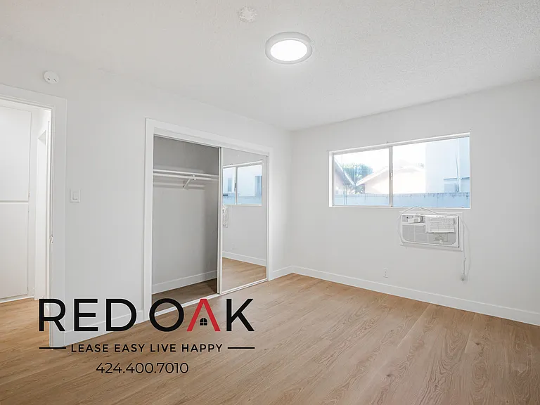 118 E Ivy Ave #2 — Photo 3