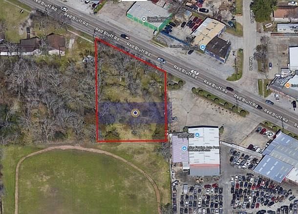 1st image of 2424 Red Bluff Rd