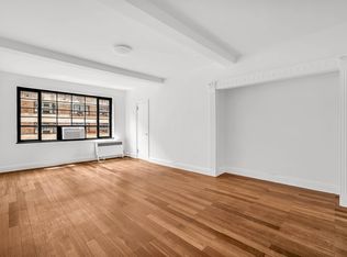 307 E 44th St APT 1114, New York, NY 10017