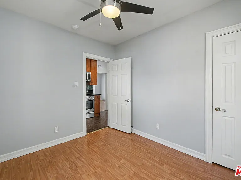 807 Annan Ter — Photo 21
