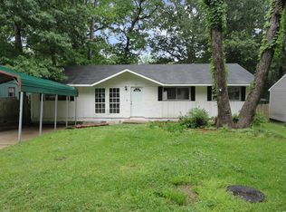 815 Desoto Pl, Benton, AR 72015