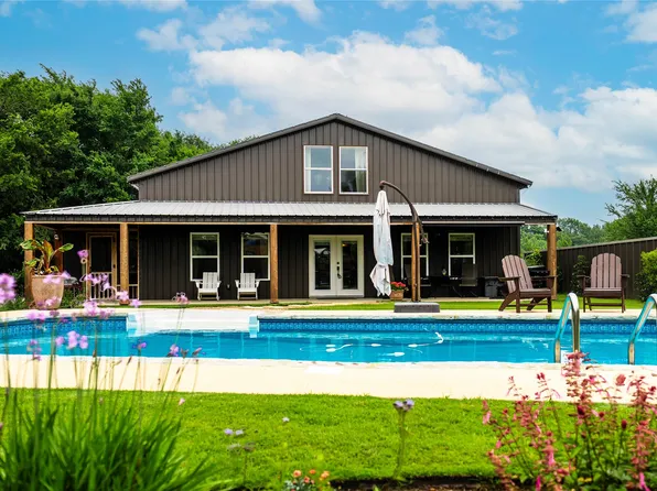 1355 Vz County Road 3910, Wills Point, TX 75169