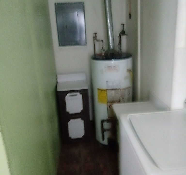 1st image of 238 Hayes Ave