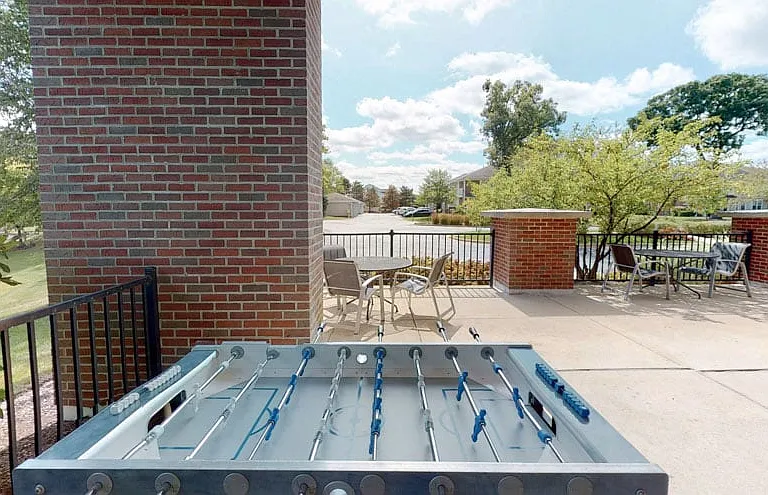 Butterfield Oaks Apartments — Photo 28