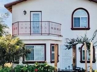 145 N Roosevelt Ave, Oxnard, CA 93030