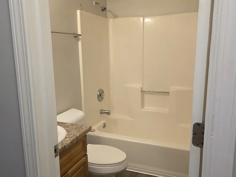 132 Neva Ave — Photo 9