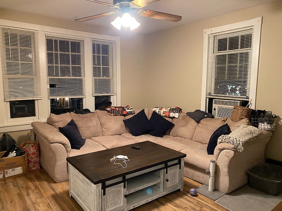 1st image of 2111 Penn Ave #1