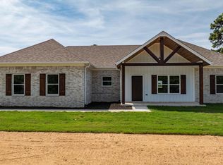 29 W Cedar Hill Rd, Greenbrier, AR 72058