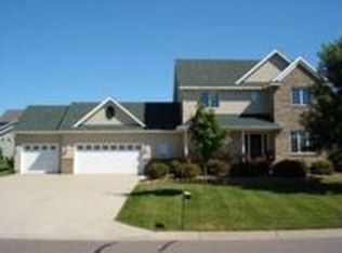 1173 Oakcrest Dr, Sauk Rapids, MN 56379